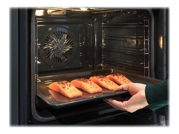 Electrolux SteamBoost 800 EOB8S39WZ